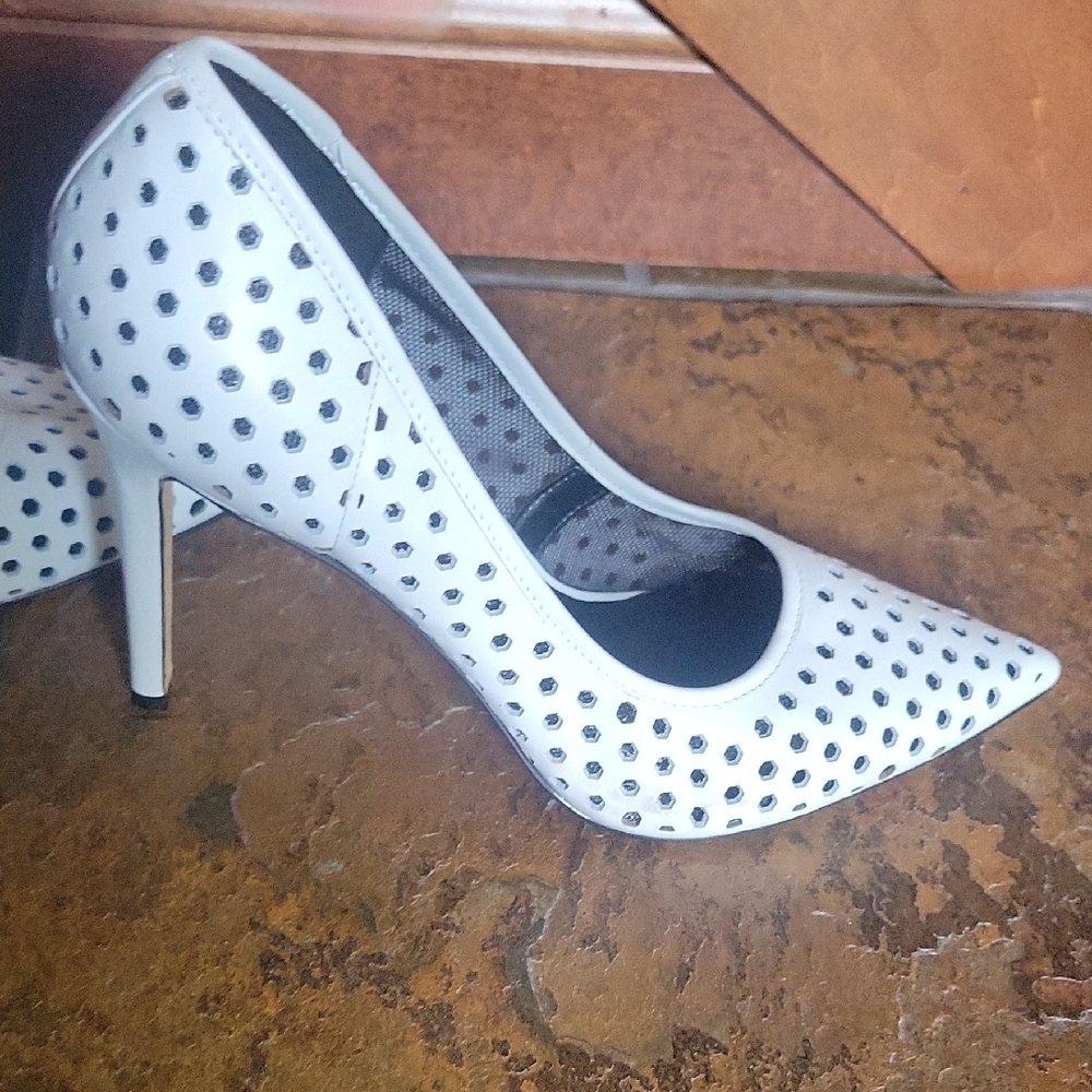 Nine West White Heels Perforated To Elevate Style NWOT